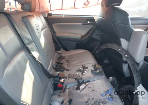 2014 Subaru Forester z USA, uszkodzony, nr VIN JF2SJAMC5EH538123